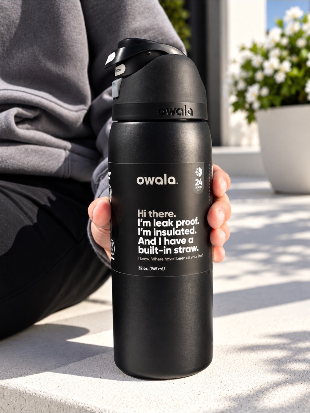 Owala FreeSip Insulated Stainless Steel Water Bottle - 32 oz Black Insulated